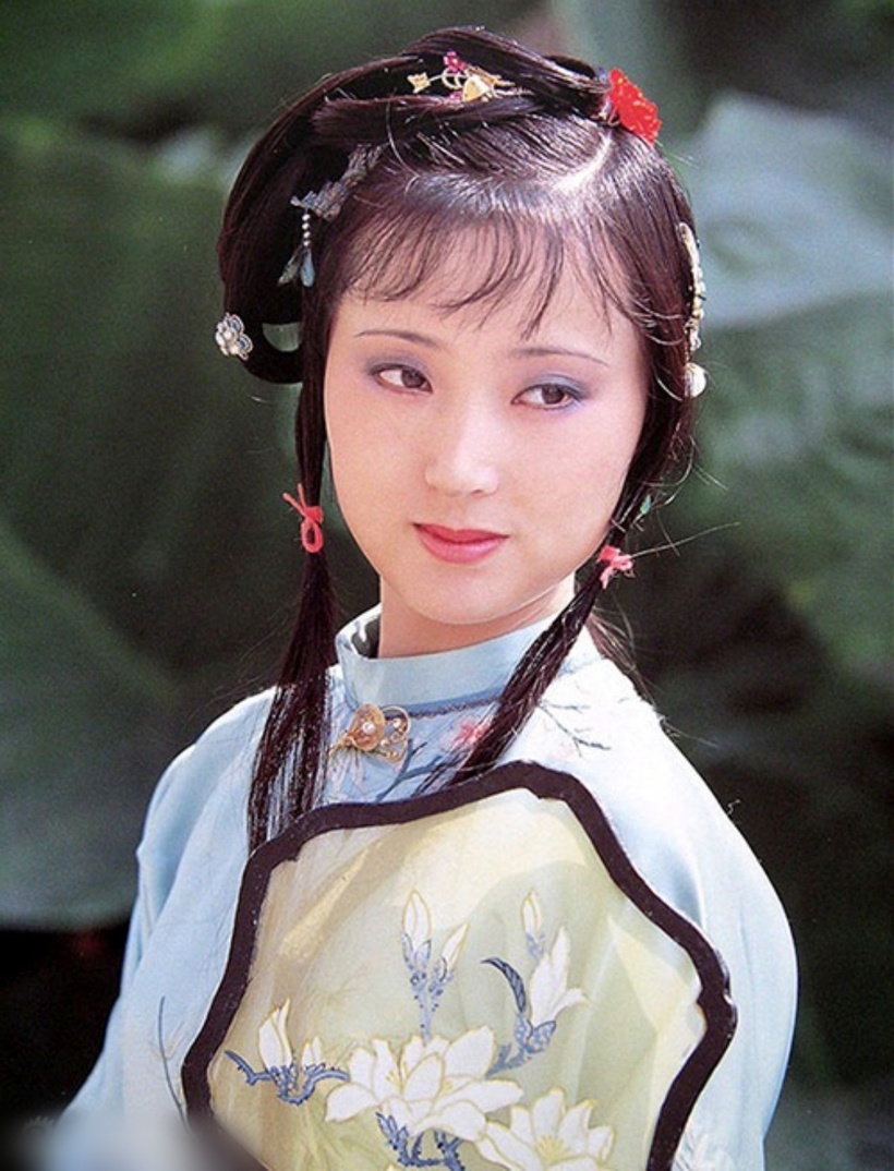 Vai diễn Lâm Đại Ngọc do Trần Hiểu Húc đảm nhận được xem là kinh điển đối với điện ảnh Hoa ngữ.