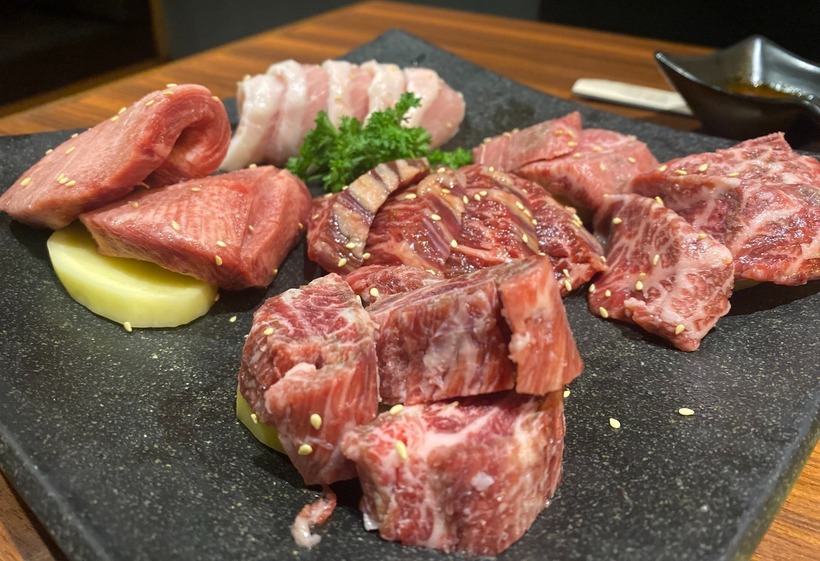 Ăn nhiều thịt đỏ có thể khiến bệnh gan nhiễm mỡ không do rượu trở nên nặng hơn. Ảnh minh hoạ.