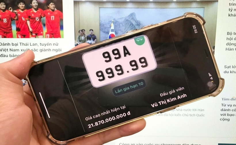 Biển số ô tô 99A-999.99 trúng đấu giá với mức tiền lên tới hơn 21,8 tỷ đồng. (Ảnh: Dân trí)