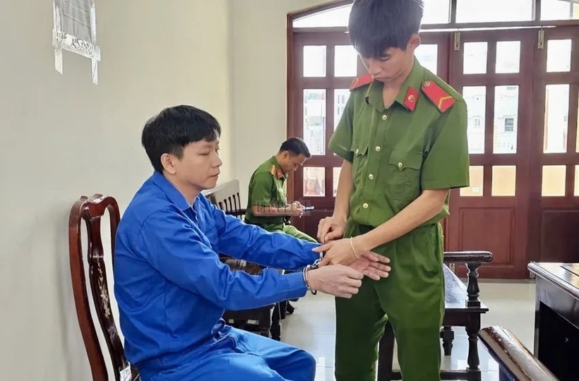 Bị cáo Nguyễn Văn Quang tại toà. Ảnh: Pháp luật TP.HCM