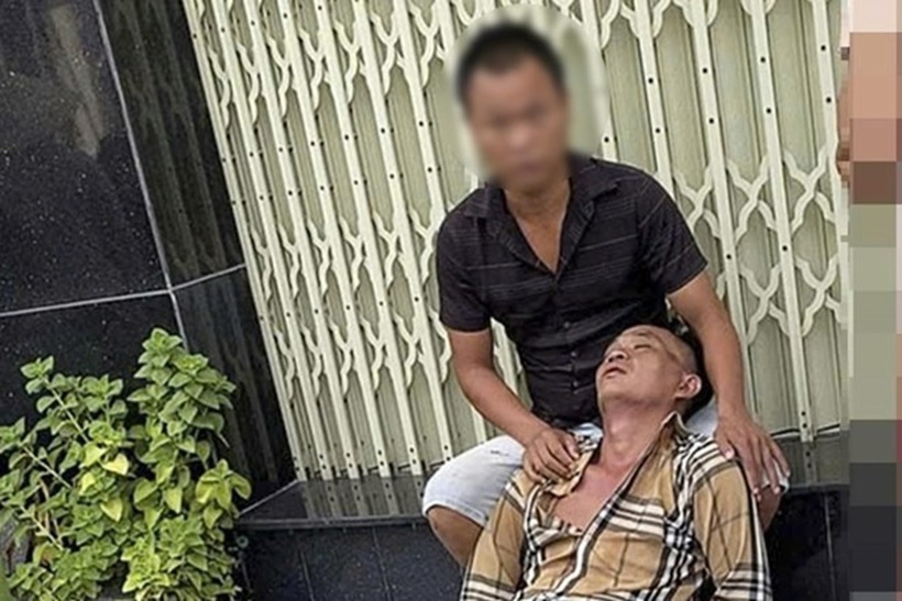 Người tấn công lực lượng CSGT ở Gia Lai bị khống chế. Ảnh: Lao động