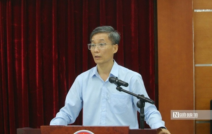 Đồng chí Nguyễn Khánh Ngọc - Chủ tịch Hội Luật gia Việt Nam phát biểu khai mạc hội nghị.