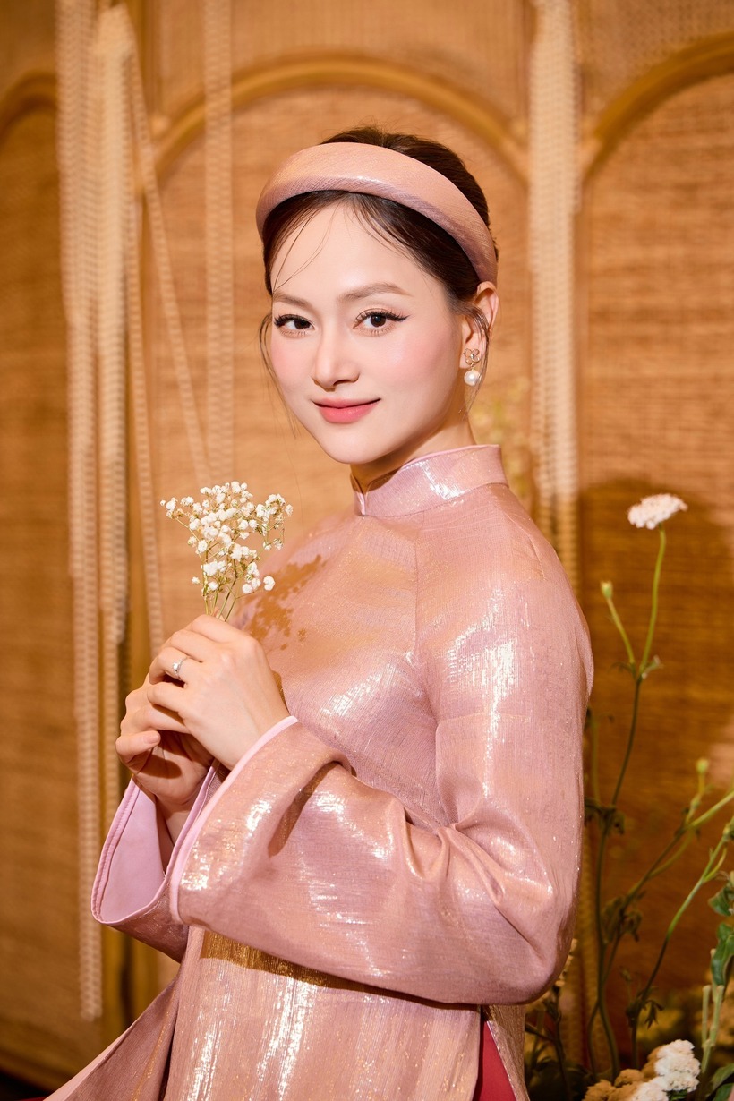 Lan Phương vừa trải lòng về hành trình nhiều năm nỗ lực vượt qua trầm cảm và rối loạn lo âu. Ảnh: Báo Xây Dựng