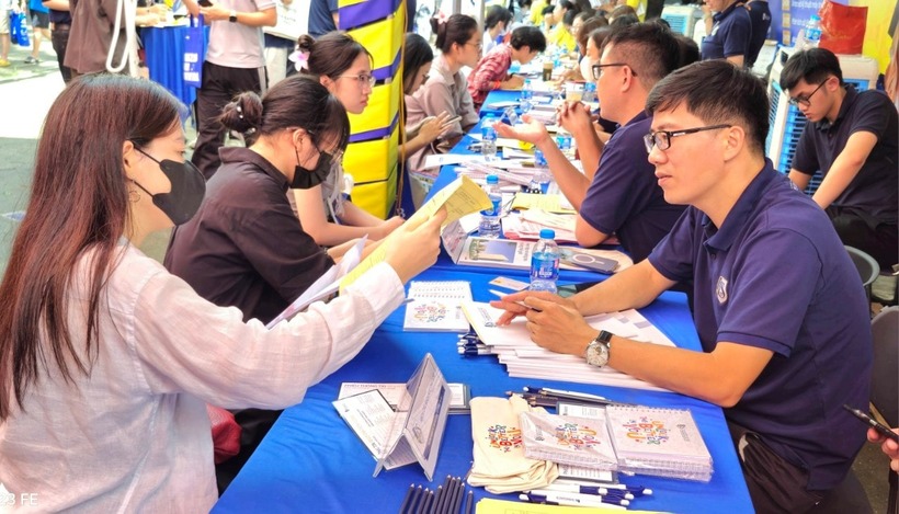 Hôm nay (18/8), Bộ GD&ĐT sẽ tổ chức lọc ảo lần 2 và lần 3 chung toàn quốc. Ảnh minh họa