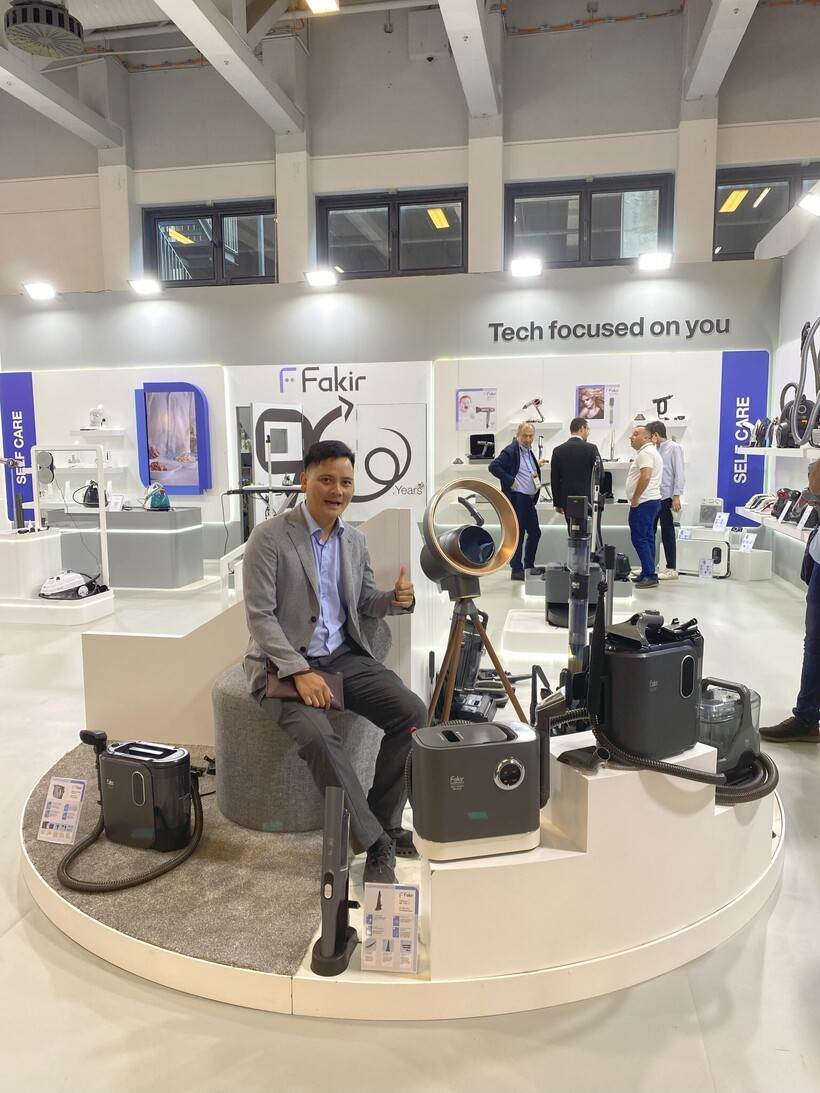 EUS vinh dự với giải thưởng IFA 2024 về công nghệ và thiết kế của sản phẩm U ULTTY BB