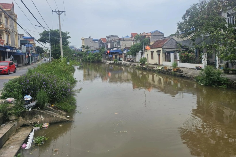 Sông Văn Lai, nơi xảy ra vụ việc đau lòng. (Ảnh: Dân trí)