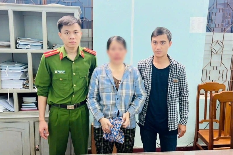 Truy bắt thành công đối tượng bị truy nã đặc biệt Nguyễn Thị Lệ. Ảnh: Công Lý