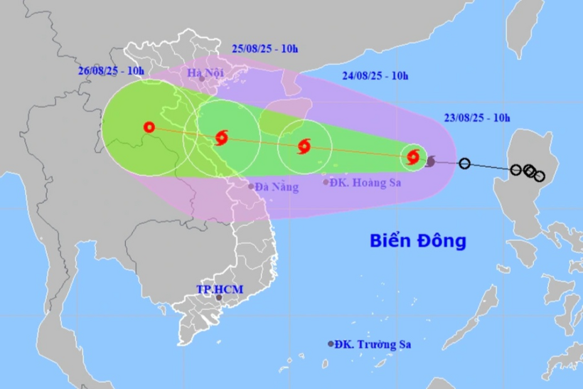 Dự báo đường đi bão số 5. Ảnh: Trung tâm Dự báo khí tượng thủy văn quốc gia