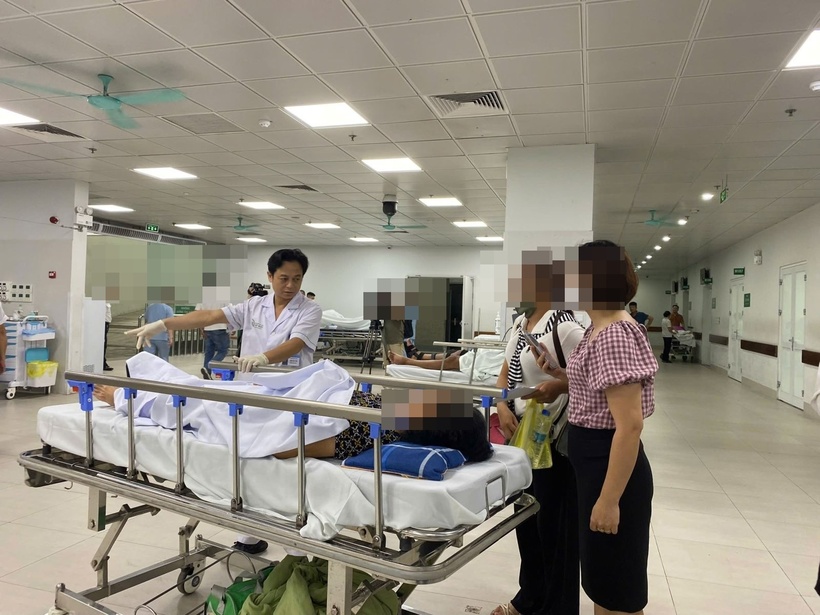 Bão số 5 diễn biến phức tạp, Bộ Y tế đề nghị trực cấp cứu 24/24h, không để gián đoạn điều trị. Ảnh minh họa