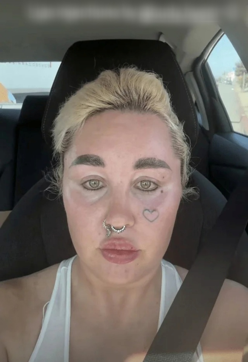 Hình ảnh mới của Amanda Bynes. Ảnh: Page Six