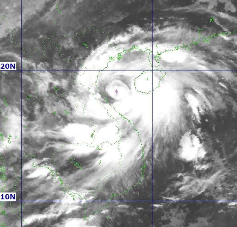 Ảnh mây vệ tinh bão số 5 lúc 7h sáng nay - Ảnh: NCHMF
