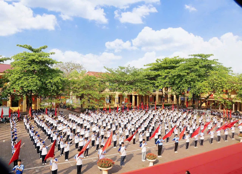 Toàn cảnh hoạt đông của học sinh nhà trường