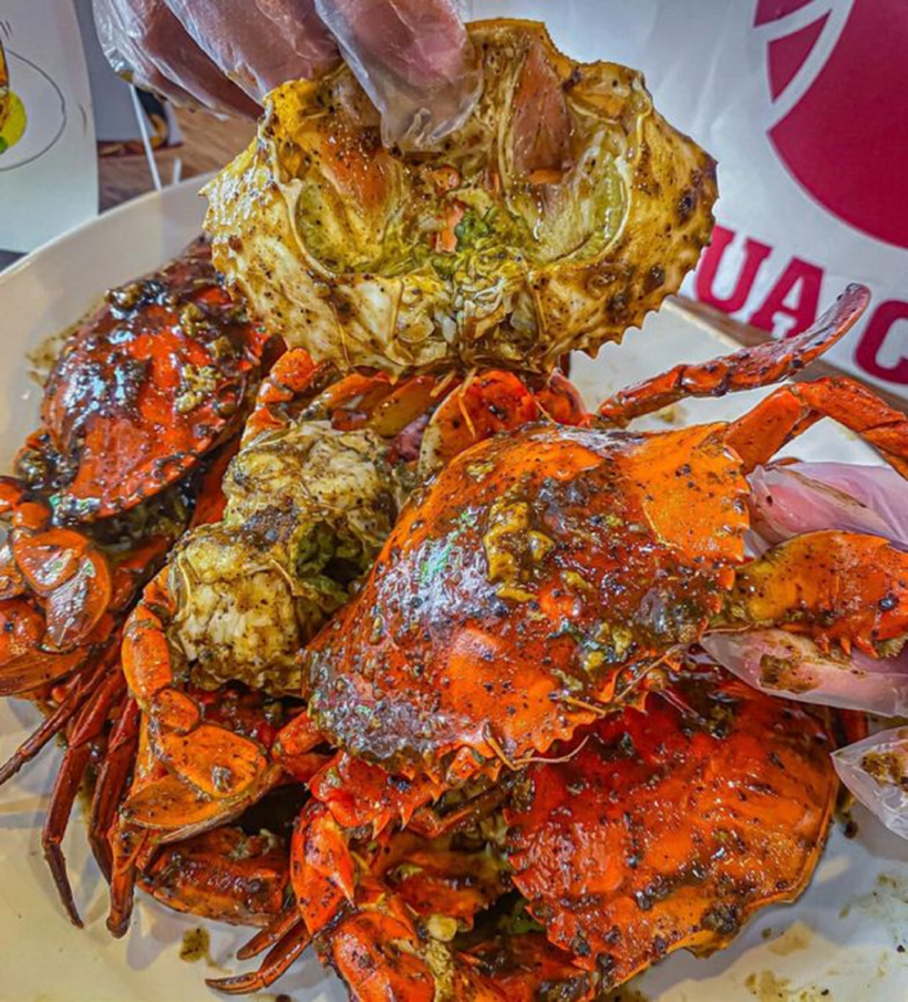 Cua Vương chắc chắn là điểm dừng chân không thể bỏ lỡ với tín đồ mê cua.