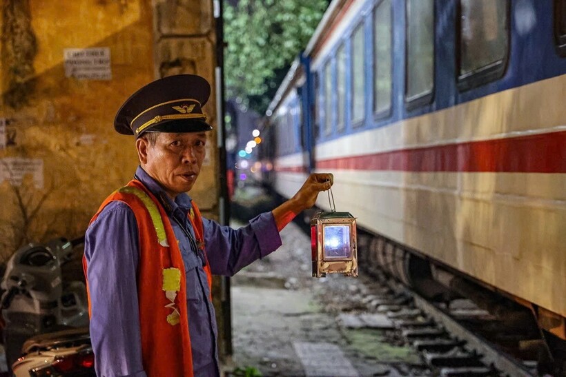 Tổng Công ty Đường sắt Việt Nam sẽ tăng cường nhân viên, bảo đảm an toàn giao thông trong dịp Lễ.