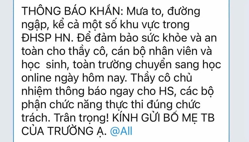 Thông báo khẩn của trường học tại Hà Nội. Ảnh: Dân Trí.