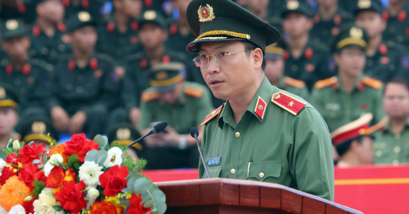 Thiếu tướng Nguyễn Quốc Toản, Chánh Văn phòng Bộ Công an khẳng định bảo vệ tuyệt đối an ninh, an toàn, không để xảy ra đột xuất, bất ngờ, không để xảy ra sơ suất dù là nhỏ nhất không chỉ ở nơi diễn ra Lễ kỷ niệm, mà trên phạm vi cả nước. (Ảnh: Bộ Công an)