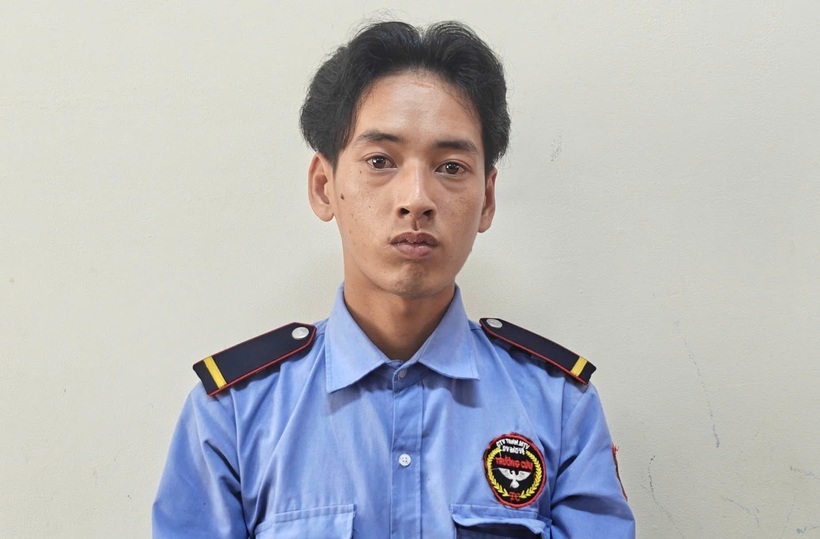 Đối tượng Lý Hoàng Nam tại cơ quan công an.