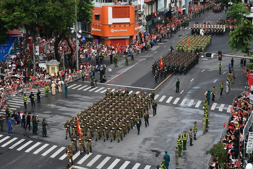 Thời gian tổ chức cấm triệt để, tạm cấm, hạn chế phương tiện lưu thông trên một số đường, phân luồng giao thông, tổ chức hướng đi cho các phương tiện phục vụ Lễ Kỷ niệm: từ 22h00' ngày 01/9/2025 đến 13h00’ ngày 02/9/2025. Ảnh: Vietnamnet