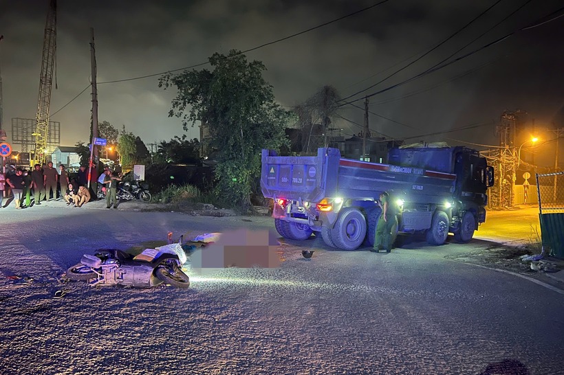 Hiện trường vụ tai nạn thương tâm. Ảnh: Báo Xây dựng