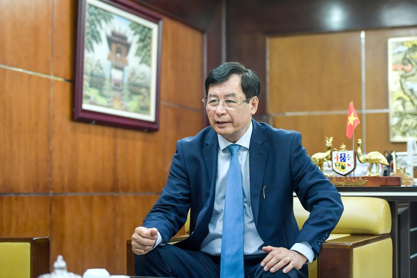 Phó Chủ tịch Thường trực Hội Luật gia Việt Nam Trần Công Phàn (Ảnh: Hữu Thắng).