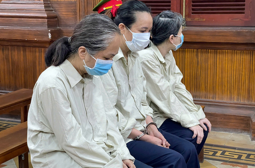 Các bị cáo tại tòa. Ảnh: Vietnamnet