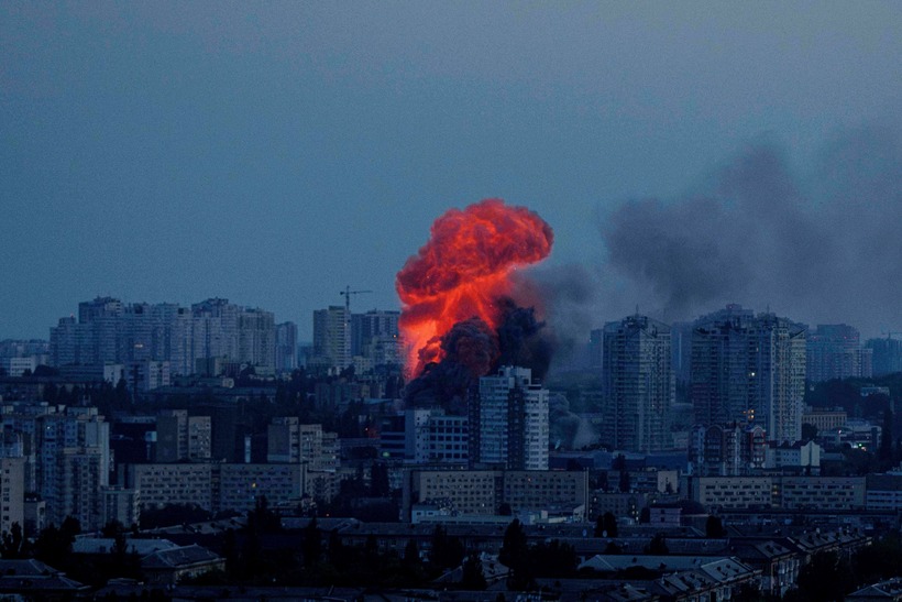 Nga tiếp tục tấn công các mục tiêu quân sự Ukraine. Ảnh minh họa: NPR