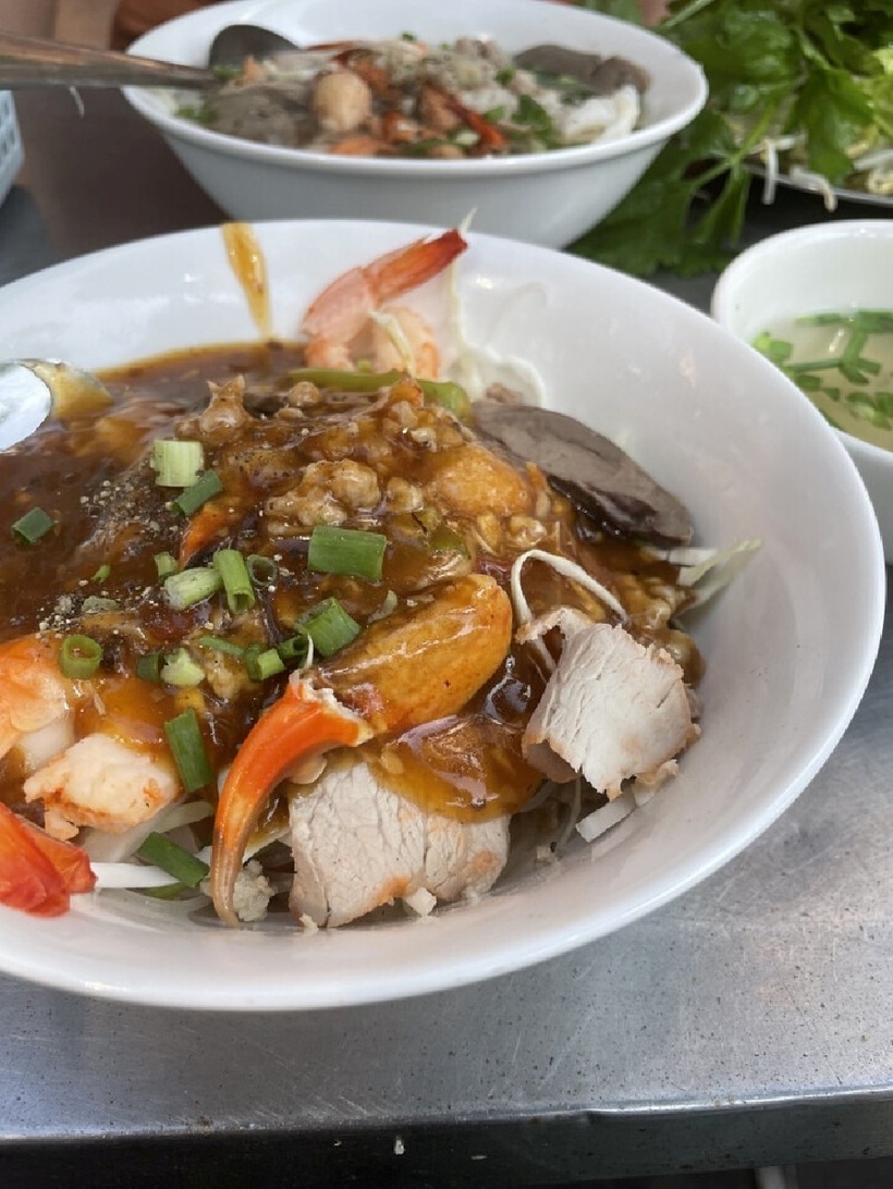 Quán hủ tiêu này đã gắn bó với người dân TP.HCM từ những năm 70.