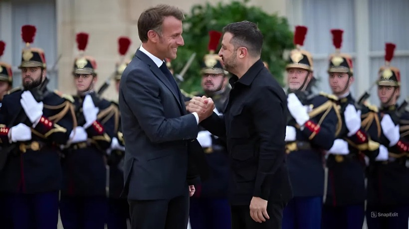 Tổng thống Pháp Emmanuel Macron gặp Tổng thống Ukraine Volodymyr Zelensky. Ảnh: Pravda