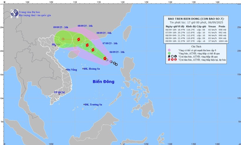Bão số 7 giật cấp 10 trên biển Đông, gây sóng cao 5 m, biển động rất mạnh