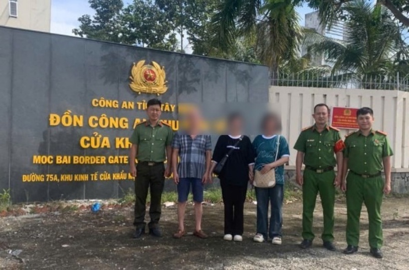 Nạn nhân H. được giải cứu. Ảnh: Công an nhân dân.