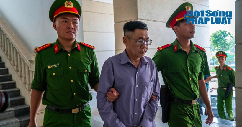 Cận cảnh hình ảnh cựu Phó Chủ nhiệm Văn phòng Quốc hội Phạm Thái Hà hầu tòa trong vụ án Thuận An - 9