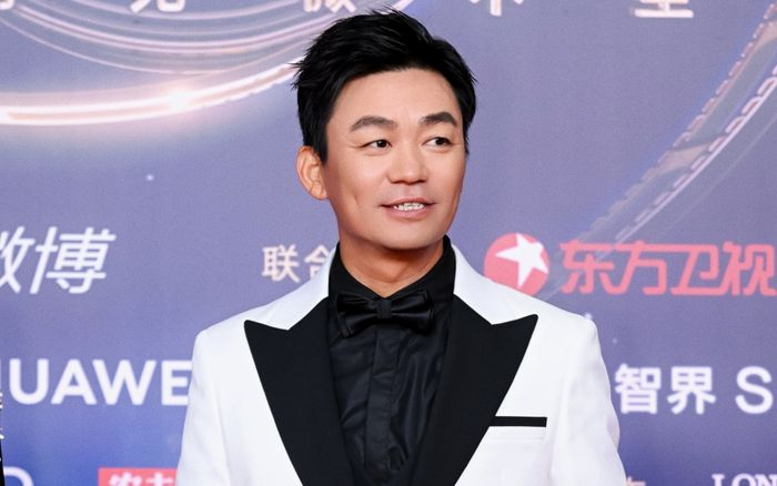 Vương Bảo Cường từng đoạt giải “Ảnh đế” Bách Hoa – một trong ba giải thưởng điện ảnh danh giá nhất Trung Quốc.