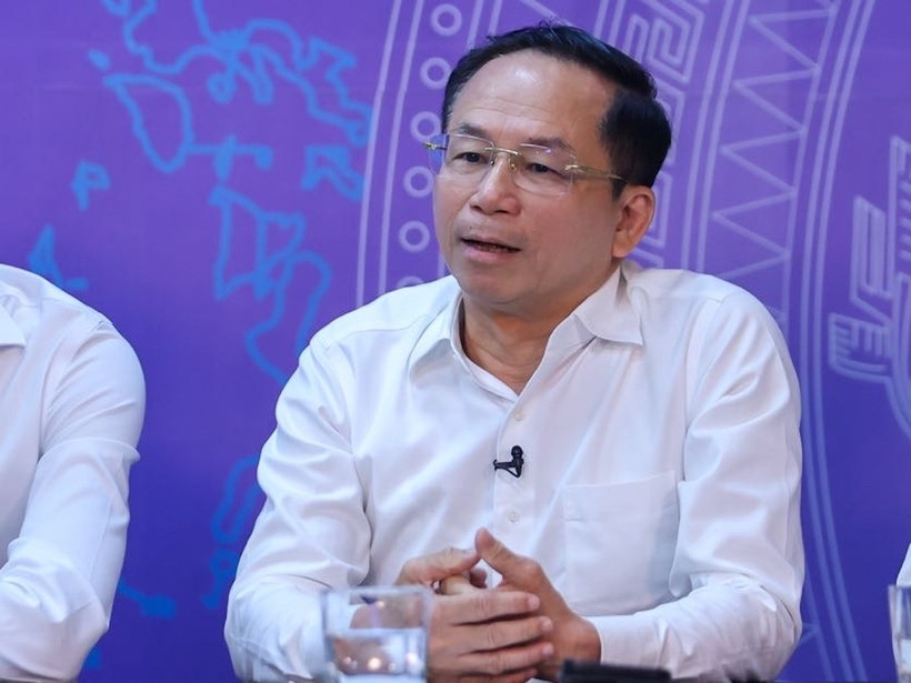 Ông Nguyễn Xuân Nam, Phó Tổng Giám đốc Tập đoàn Điện lực Việt Nam phát biểu tại toạ đàm. Ảnh VGP