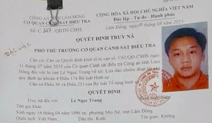 Quyết định truy nã Lê Ngọc Trung. Ảnh: Lâm Đồng