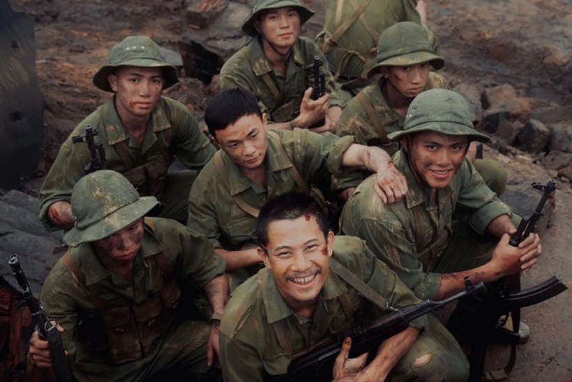 Khi Mưa đỏ chạm mốc 600 tỷ đồng, số lượng vé bán ra khoảng hơn 6,6 triệu vé.