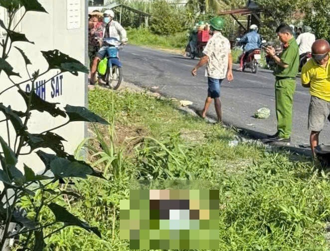 Hiện trường vụ tai nạn ở Vĩnh Long. (Ảnh: Báo Xây dựng)