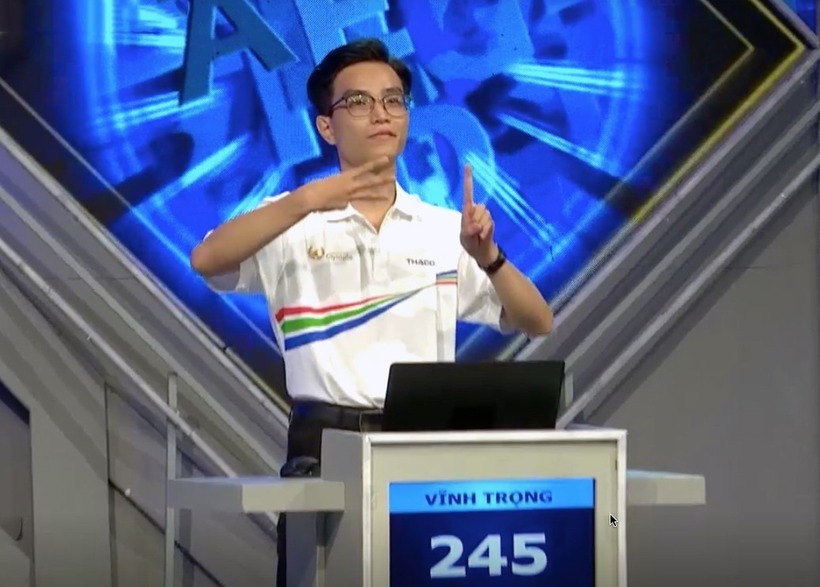 Chân dung nam sinh xuất sắc.