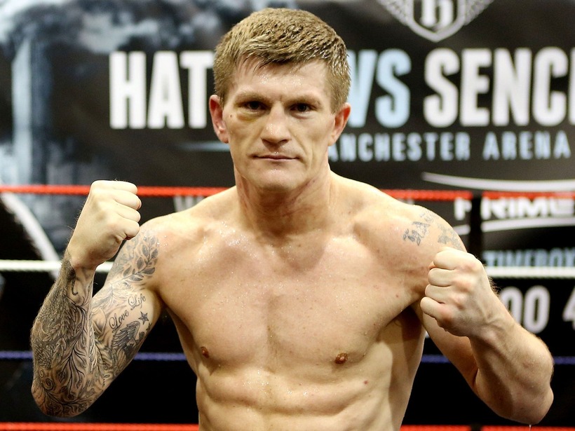 Cảnh sát Greater Manchester xác nhận tìm thấy thi thể Ricky Hatton không còn sự sống. Nguyên nhân cái chết chưa được xác định.