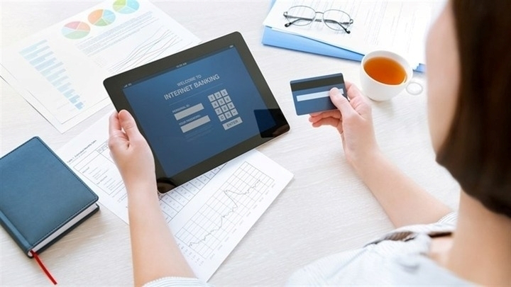 Làm thẻ ATM online tại nhà ngày càng được ưa chuộng bởi mang lại nhiều lợi ích