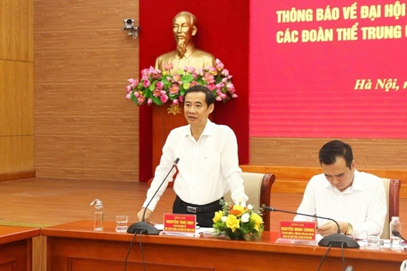Ông Nguyễn Thái Học phát biểu tại buổi gặp mặt.