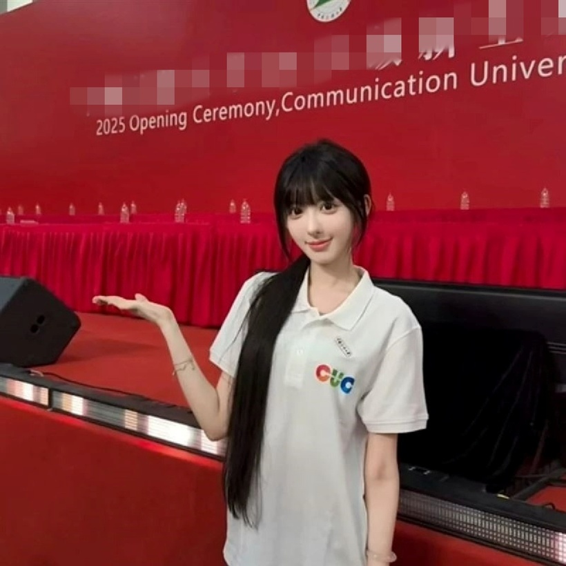 Nhan sắc của cô nhận về hàng nghìn lời khen ngợi. Ảnh: Weibo.