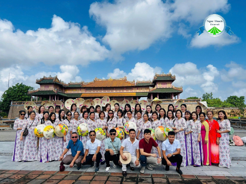 Ngọc Thạch Travel đem lại trải nghiệm du lịch gần gũi và hài lòng trong lòng mỗi du khách.