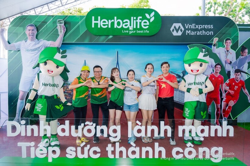 Herbalife Việt Nam cùng giải chạy VnExpress Marathon Cần Thơ 2025 khuyến khích lối sống năng động - 2