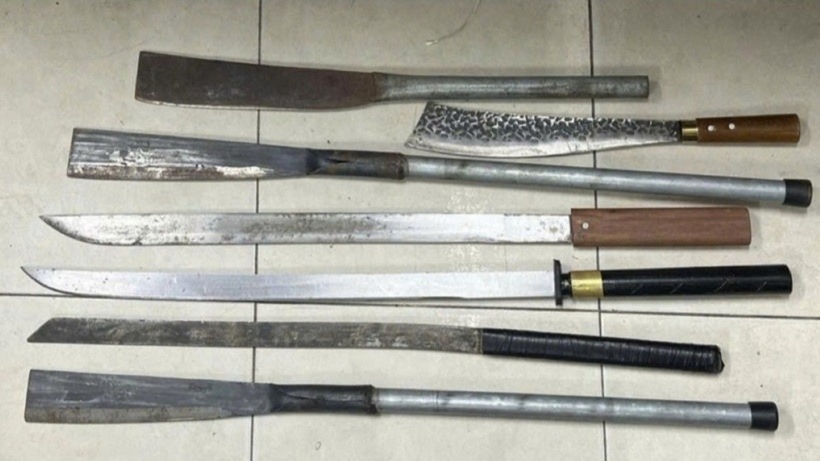 Hung khí mà nhóm đối tượng sự dụng. Ảnh: Lao Động