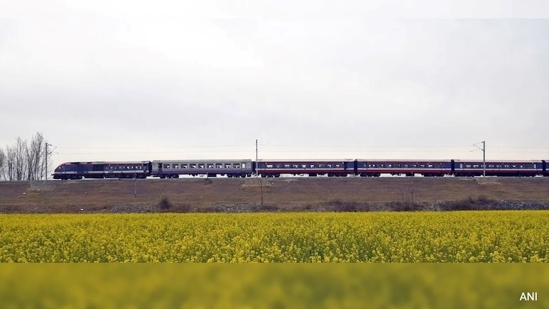 Người đàn ông tử vong khi cố nhảy khỏi đoàn tàu đang chạy vì đi nhầm chuyến. Ảnh minh họa: NDTV