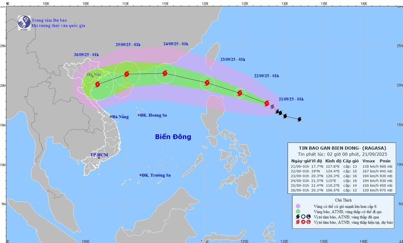 Bão Ragasa di chuyển hướng vào vịnh Bắc Bộ. Ảnh: VietNamNet