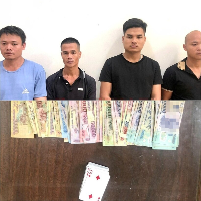 Các đối tượng cùng tang vật. Ảnh: Công an tỉnh Ninh Bình.