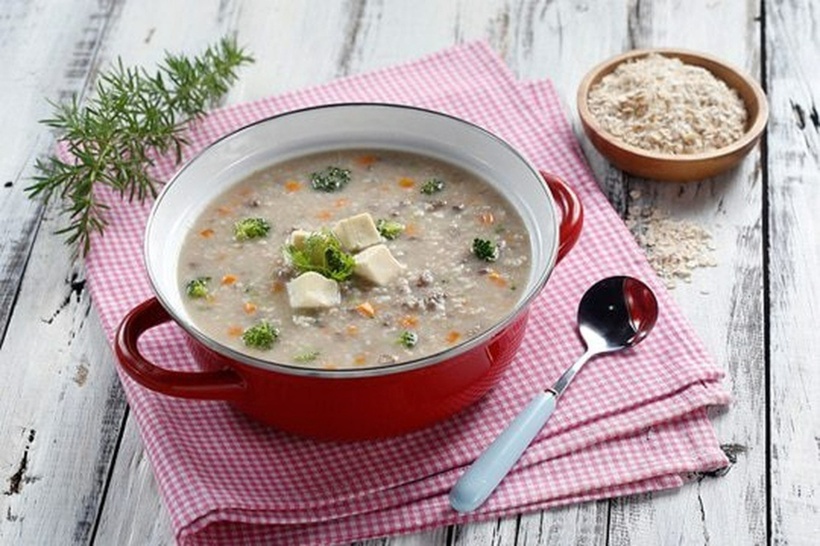 Cháo yến mạch lựa chọn đáng cân nhắc để phục hồi gan. Ảnh minh họa.