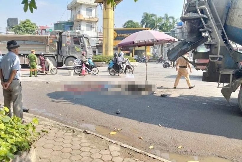 Trên địa bàn xã Mỹ Đức, TP. Hà Nội vừa xảy ra vụ tai nạn giao thông thương tâm, khiến một cô gái trẻ tử vong thương tâm. Ảnh: Báo Xây dựng