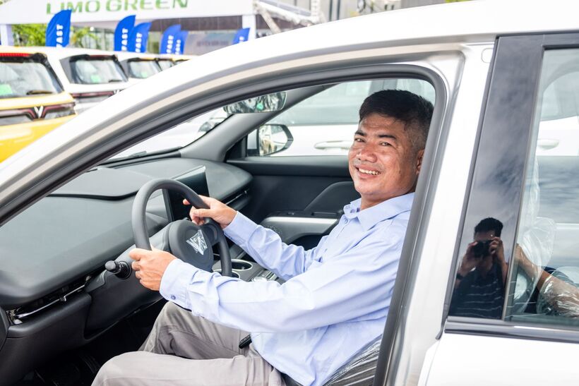 Giám đốc Hợp tác xã cho rằng Limo Green có trang bị tương xứng với tầm giá 749 triệu đồng.